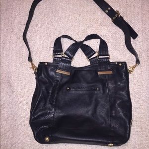 Black leather Steve Madden purse